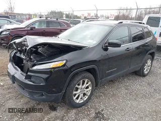 2018 Jeep Cherokee Latitude Plus with VIN 1C4PJMLB7JD507892, listed as a IAAI auction lot 41879277 with 122,269 mi miles and . Bid and sale history available at DreamBid. Image 2.