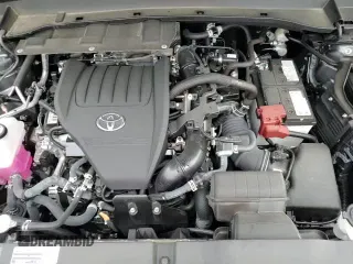 2025 Toyota Highlander XLE with VIN 5TDAAAB58SS072077, listed as a Copart auction lot 68494455 with 7,249 mi miles and Salvage title. Bid and sale history available at DreamBid. Image 15.