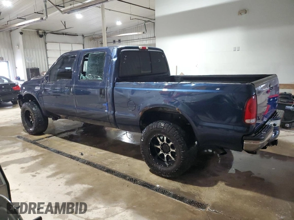2006 Ford F-250 XL z VIN 1FTSW21526EA83990, wystawiony jako Copart lot #47279325 z przebiegiem 179 135 mil mil oraz Szkoda całkowita • Salvage title. Historia ofert i sprzedaży dostępna na DreamBid. Obrazek 2.