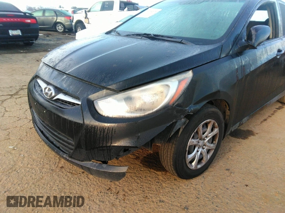 2013 Hyundai Accent GLS with VIN KMHCT4AE3DU284644, listed as a IAAI auction lot 35066001 with 0 mi miles. Bid and sale history available at carsss.com. Image 6.