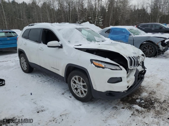2015 Jeep Cherokee Latitude with VIN 1C4PJMCS8FW576974, listed as a Copart auction lot 85090254 with 79,615 mi miles and Salvage Title. Bid and sale history available at carsss.com. Image 4.