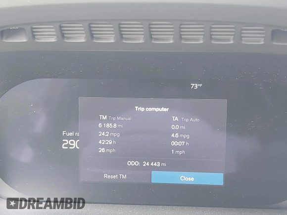 2024 Volvo XC90 Plus Bright Theme z VIN YV4062PE3R1181627, wystawiony jako IAAI lot #42344215 z przebiegiem 24 443 mil mil oraz . Historia ofert i sprzedaży dostępna na DreamBid. Obrazek 7.