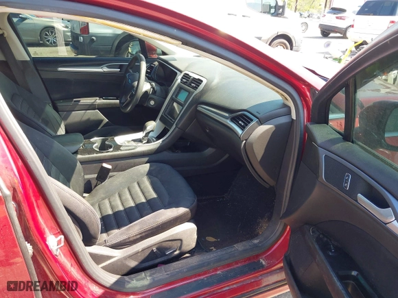 2015 Ford Fusion SE with VIN 1FA6P0H73F5123218, listed as a IAAI auction lot 42010665 with 185,309 mi miles. Bid and sale history available at carsss.com. Image 5.