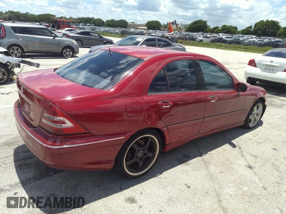 2006 Mercedes-Benz C 230 Sport with VIN WDBRF52H56F832539, listed as a IAAI auction lot 33669064 with 147,568 mi miles and . Bid and sale history available at carsss.com. Image 4.