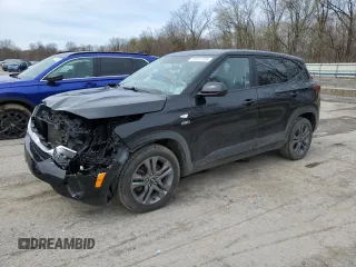 2021 Kia Seltos LX with VIN KNDEPCAA6M7104905, listed as a Copart auction lot 51917725 with 77,676 mi miles and Salvage Title. Bid and sale history available at carsss.com. Image 1.