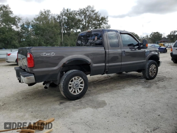 2008 Ford F-350 XL with VIN 1FTWX31528ED11395, listed as a Copart auction lot 43812455 with 215,029 mi miles and Salvage Title. Bid and sale history available at DreamBid. Image 3.