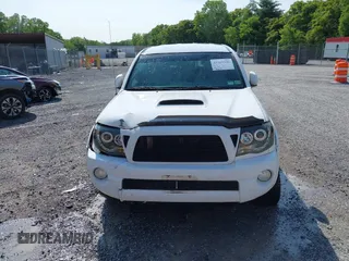 2007 Toyota Tacoma with VIN 5TELU42N37Z379099, listed as a IAAI auction lot 42361286 with 182,614 mi miles and . Bid and sale history available at DreamBid. Image 12.