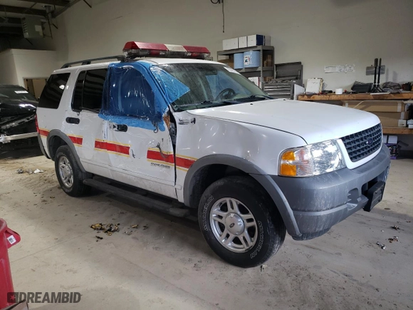 2002 Ford Explorer XLS with VIN 1FMZU72E42UC40916, listed as a Copart auction lot 43648245 with 101,844 mi miles and Salvage Title. Bid and sale history available at carsss.com. Image 4.