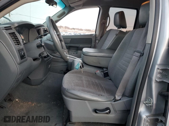 2007 Dodge 1500 ST with VIN 1D7HU18P77J614603, listed as a Copart auction lot 84555064 with 98,713 mi miles and Salvage Title. Bid and sale history available at DreamBid. Image 7.