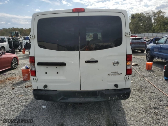 2014 Nissan NV Cargo SV with VIN 1N6BF0KM9EN105375, listed as a Copart auction lot 76562024 with 177,224 mi miles and Salvage Title. Bid and sale history available at carsss.com. Image 6.