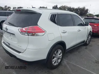 2016 Nissan Rogue S with VIN KNMAT2MT0GP612986, listed as a IAAI auction lot 42164851 with 141,763 mi miles and . Bid and sale history available at carsss.com. Image 4.