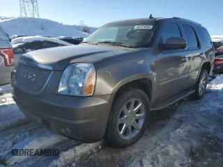 2013 GMC Yukon Denali with VIN 1GKS2EEF9DR200958, listed as a Copart auction lot 46331025 with 187,082 mi miles and Clean Title. Bid and sale history available at carsss.com. Image 1.