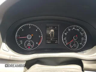 2015 Volkswagen Passat SE z VIN 1VWBV7A39FC053232, wystawiony jako Copart lot #60936005 z przebiegiem 24 801 mil mil oraz Szkoda całkowita • Salvage title. Historia ofert i sprzedaży dostępna na DreamBid. Obrazek 9.