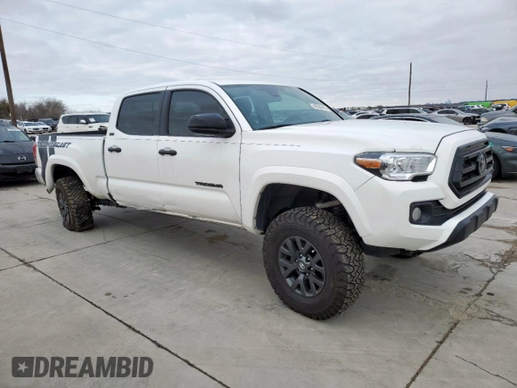 2022 Toyota Tacoma SR5 with VIN 3TMBZ5DN6NM035681, listed as a Copart auction lot 46226415 with 27,891 mi miles and Salvage title. Bid and sale history available at DreamBid. Image 4.