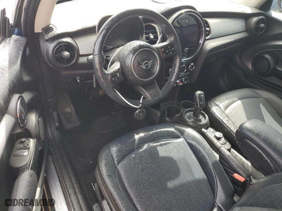 2022 MINI Hardtop 2 Door Cooper with VIN WMW33DH02N2P85808, listed as a Copart auction lot 74050534 with 0 mi miles and Non Repairable. Bid and sale history available at carsss.com. Image 8.