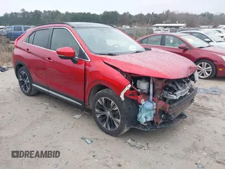 2020 Mitsubishi Eclipse Cross SE z VIN JA4AS5AA0LZ032475, wystawiony jako IAAI lot #41621456 z przebiegiem 61 272 mil mil oraz . Historia ofert i sprzedaży dostępna na DreamBid. Obrazek 1.