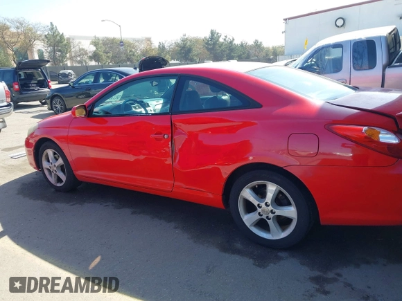 2005 Toyota Solara SE with VIN 4T1CA30P45U055622, listed as a IAAI auction lot 41648000 with 220,756 mi miles. Bid and sale history available at carsss.com. Image 6.
