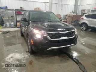 2023 Kia Seltos LX with VIN KNDEPCAAXP7432087, listed as a Copart auction lot 45011675 with 40,460 mi miles and Clean title. Bid and sale history available at DreamBid. Image 14.