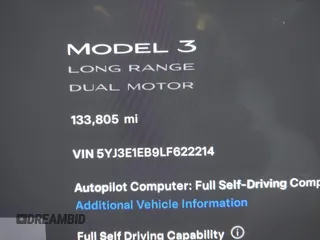 2020 Tesla Model 3 Long Range z VIN 5YJ3E1EB9LF622214, wystawiony jako IAAI lot #41351132 z przebiegiem 133 805 mil mil oraz . Historia ofert i sprzedaży dostępna na DreamBid. Obrazek 15.
