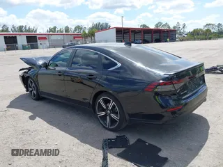 2024 Honda Accord Sport с VIN 1HGCY2F5XRA038624, выставлен на аукционе IAAI как лот 42079871 с пробегом 8 557 миль миль и . История ставок и продаж доступна на DreamBid. Изображение 17.