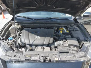 2016 Mazda 3 S Grand Touring z VIN JM1BM1N37G1287136, wystawiony jako IAAI lot #42171368 z przebiegiem 155 685 mil mil oraz . Historia ofert i sprzedaży dostępna na DreamBid. Obrazek 10.