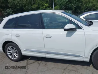 2018 Audi Q7 Premium Plus z VIN WA1LAAF74JD002648, wystawiony jako IAAI lot #42810341 z przebiegiem 92 541 mil mil oraz . Historia ofert i sprzedaży dostępna na DreamBid. Obrazek 13.