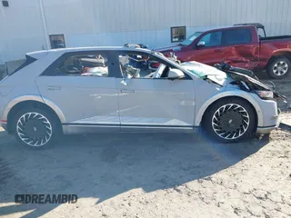 2022 Hyundai Ioniq 5 Limited с VIN KM8KRDAF3NU119231, выставлен на аукционе IAAI как лот 41964479 с пробегом Не указан миль и . История ставок и продаж доступна на DreamBid. Изображение 13.