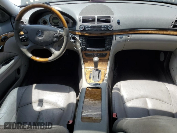 2007 Mercedes-Benz E 350 with VIN WDBUF56X07B168400, listed as a Copart auction lot 55440225 with 207,664 mi miles and Clean Title. Bid and sale history available at carsss.com. Image 8.