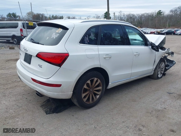 2015 Audi Q5 Premium with VIN WA1CFAFP6FA018604, listed as a IAAI auction lot 41919068 with 119,370 mi miles. Bid and sale history available at carsss.com. Image 4.