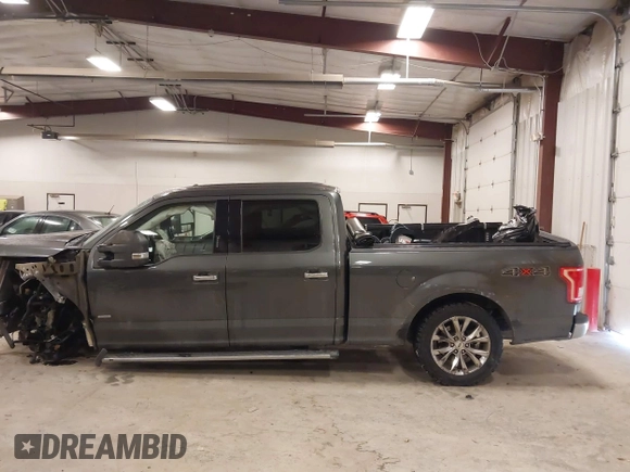 2016 Ford F-150 XLT with VIN 1FTFW1EG1GFB69441, listed as a IAAI auction lot 41414176 with 1 mi miles. Bid and sale history available at carsss.com. Image 13.