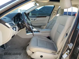 2016 Mercedes-Benz E 350 Sport z VIN WDDHF5KB8GB230306, wystawiony jako Copart lot #53542955 z przebiegiem 72 767 mil mil oraz Szkoda całkowita • Salvage title. Historia ofert i sprzedaży dostępna na DreamBid. Obrazek 7.