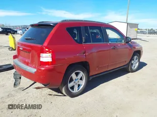 2008 Jeep Compass Sport with VIN 1J8FT470X8D683997, listed as a IAAI auction lot 41674953 with 208,646 mi miles. Bid and sale history available at carsss.com. Image 4.