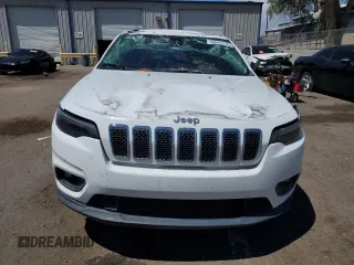 2019 Jeep Cherokee Latitude с VIN 1C4PJLCB5KD232681, выставлен на аукционе Copart как лот 60641735 с пробегом 52 979 миль миль и Списание • Salvage title. История ставок и продаж доступна на DreamBid. Изображение 5.