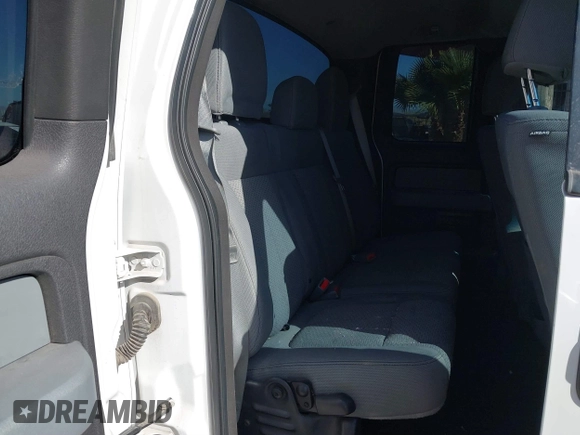 2012 Ford F-150 XL with VIN 1FTFX1ET8CFD06797, listed as a IAAI auction lot 41434957 with 194,993 mi miles. Bid and sale history available at carsss.com. Image 8.