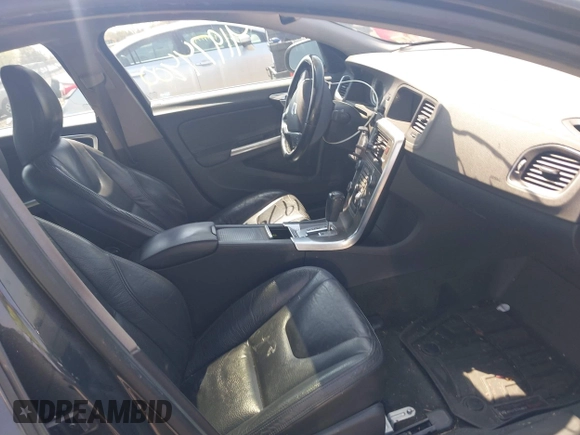 2012 Volvo S60 T5 z VIN YV1622FS7C2110703, wystawiony jako IAAI lot #41974400 z przebiegiem 188 143 mil mil oraz . Historia ofert i sprzedaży dostępna na DreamBid. Obrazek 5.