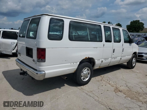 2006 Ford Econoline Passenger XL with VIN 1FBSS31L76DA19499, listed as a Copart auction lot 64693445 with 407,254 mi miles and Clean title. Bid and sale history available at DreamBid. Image 3.