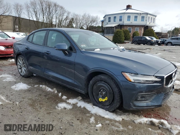 2021 Volvo S60 Momentum with VIN 7JR102FK7MG094255, listed as a Copart auction lot 49794784 with 27,021 mi miles. Bid and sale history available at carsss.com. Image 4.