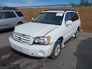 2002 Toyota Highlander with VIN JTEGF21A620068172, listed as a IAAI auction lot 41798425 with 168,647 mi miles. Bid and sale history available at carsss.com. Image 2.