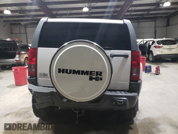 2008 Hummer H3 SUV with VIN 5GTEN13E288176624, listed as a Copart auction lot 82398294 with 72,404 mi miles and Salvage Title. Bid and sale history available at DreamBid. Image 6.