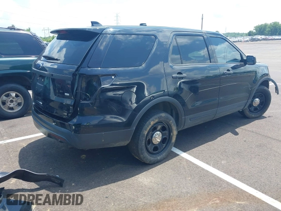 2017 Ford Police Interceptor Utility z VIN 1FM5K8AR6HGC26411, wystawiony jako IAAI lot #42685189 z przebiegiem 75 687 mil mil oraz . Historia ofert i sprzedaży dostępna na DreamBid. Obrazek 4.