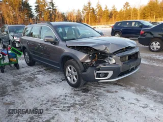 2011 Volvo XC70 3.2L with VIN YV4940BZ8B1115060, listed as a IAAI auction lot 41156698 with 196,913 mi miles and . Bid and sale history available at DreamBid. Image 1.