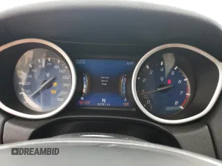 2018 Maserati Ghibli z VIN ZAM57XSA9J1271727, wystawiony jako Copart lot #52155305 z przebiegiem 62 081 mil mil oraz Szkoda całkowita • Salvage title. Historia ofert i sprzedaży dostępna na DreamBid. Obrazek 9.