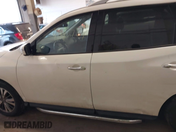 2019 Nissan Pathfinder S с VIN 5N1DR2MM3KC641608, выставлен на аукционе IAAI как лот 41446787 с пробегом 55 101 миль миль и . История ставок и продаж доступна на DreamBid. Изображение 14.