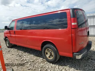 2008 Chevrolet Express Passenger z VIN 1GAHG39K181223926, wystawiony jako Copart lot #61800025 z przebiegiem 121 574 mil mil oraz Czysty tytuł • Clean title. Historia ofert i sprzedaży dostępna na DreamBid. Obrazek 2.