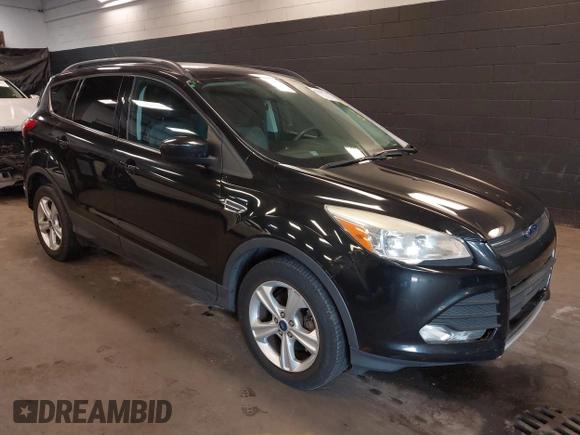 2014 Ford Escape SE with VIN 1FMCU0GX6EUE31877, listed as a IAAI auction lot 42080730 with 71,251 mi miles. Bid and sale history available at carsss.com. Image 1.