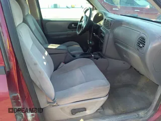2007 Chevrolet TrailBlazer LS with VIN 1GNDT13S572213687, listed as a IAAI auction lot 41786280 with 230,213 mi miles and . Bid and sale history available at DreamBid. Image 5.