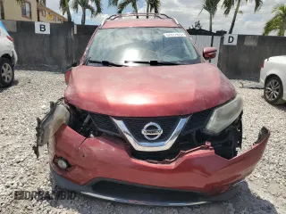 2015 Nissan Rogue SV with VIN KNMAT2MT6FP551058, listed as a Copart auction lot 52911975 with Not Provided miles and Salvage Title. Bid and sale history available at carsss.com. Image 5.