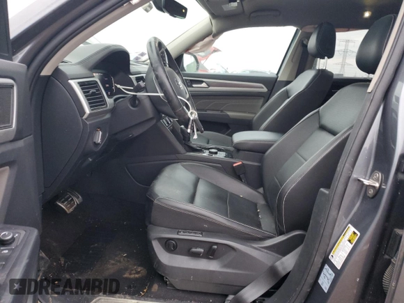 2021 Volkswagen Atlas SEL R-Line z VIN 1V2SR2CA5MC589807, wystawiony jako Copart lot #89106905 z przebiegiem 62 864 mil mil oraz Szkoda całkowita • Salvage title. Historia ofert i sprzedaży dostępna na DreamBid. Obrazek 7.