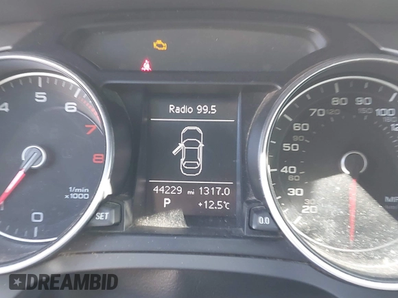 2015 Audi A5 Premium Plus z VIN WAUMFAFH3FN001641, wystawiony jako IAAI lot #41781985 z przebiegiem 44 229 mil mil oraz . Historia ofert i sprzedaży dostępna na DreamBid. Obrazek 7.