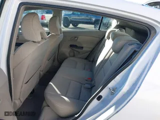 2010 Honda Insight EX with VIN JHMZE2H7XAS015986, listed as a IAAI auction lot 41229343 with 137,276 mi miles. Bid and sale history available at carsss.com. Image 8.